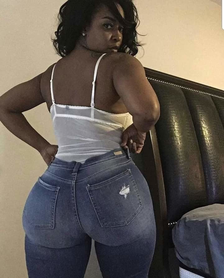 Ebony bbw big ass solo