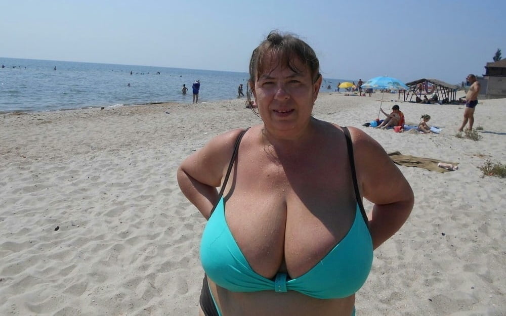 Hot old lady big tits