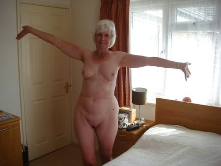 Naked Granny 9 Pics XHamster