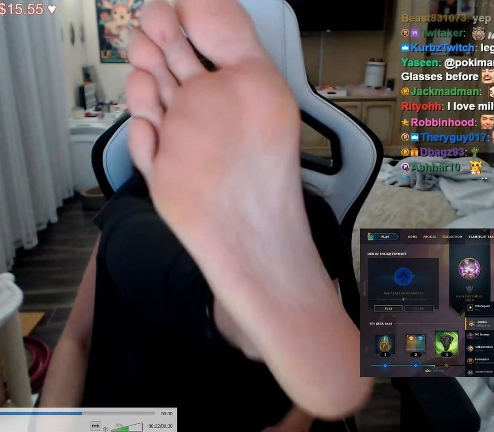 Twitch streamer feet xxx pic