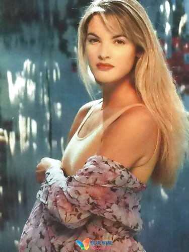 Bridgette Wilson Tits Palmes Est