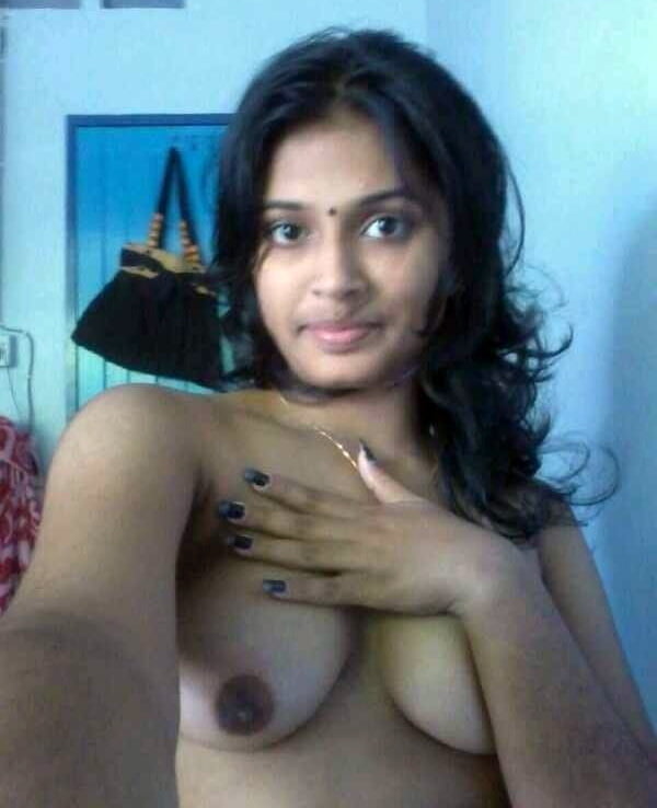 Nude Indian College Girl Boobs