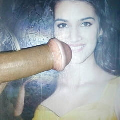 Kriti Sanon The Hottest Actress In Bollywood Pics Xhamster My Xxx Hot