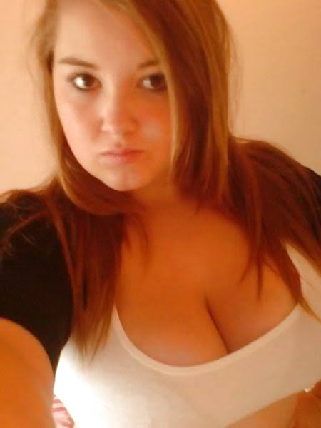 Cleavage Teen