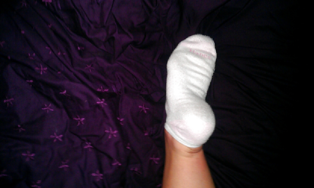 Free EMILY'S STINKY WHITE ANKLE SOCKS photos