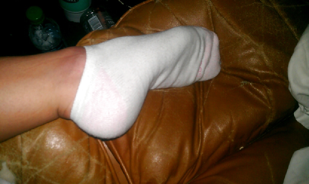 Free EMILY'S STINKY WHITE ANKLE SOCKS photos