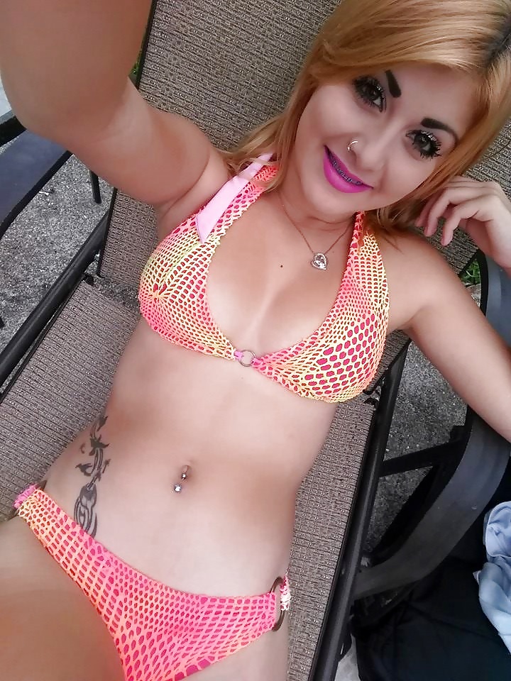 Free Teen slut from Costa Rica: Sailyn Pamela (facebook) photos