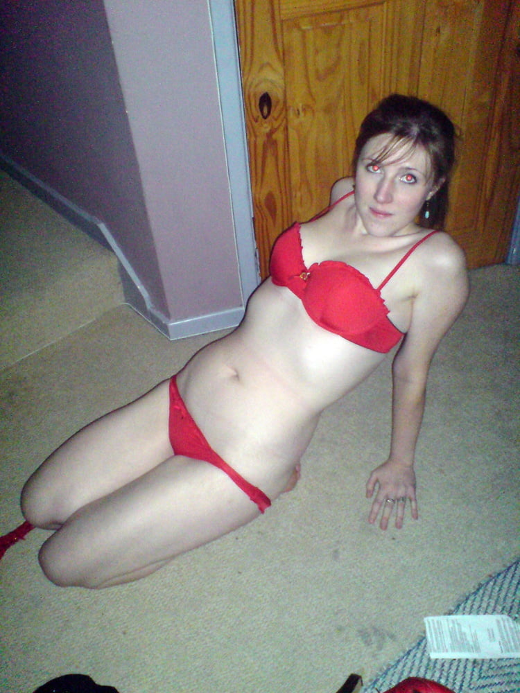 British wives and girlfriends 28 - 30 Photos 