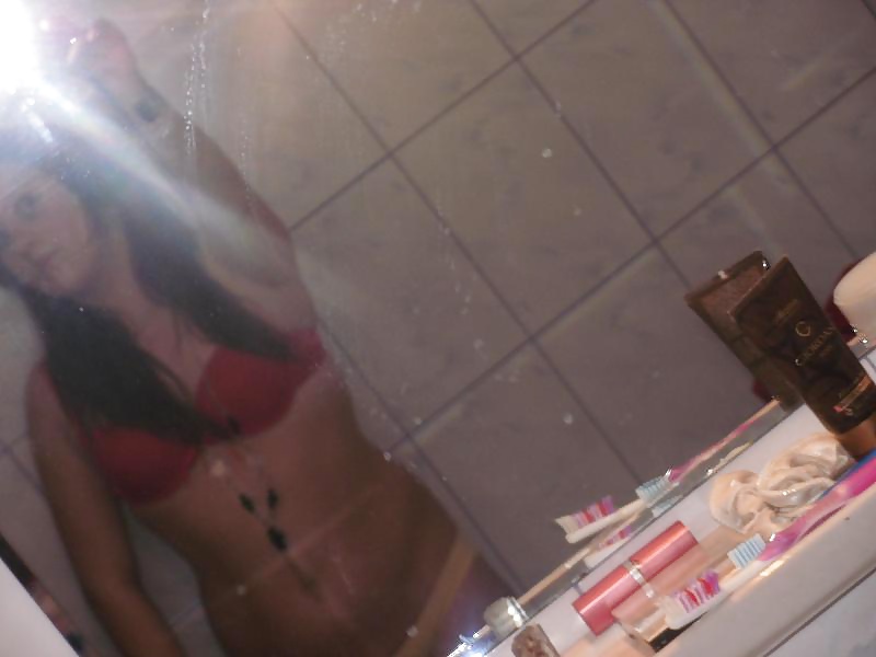 Free a old 19 slut photos