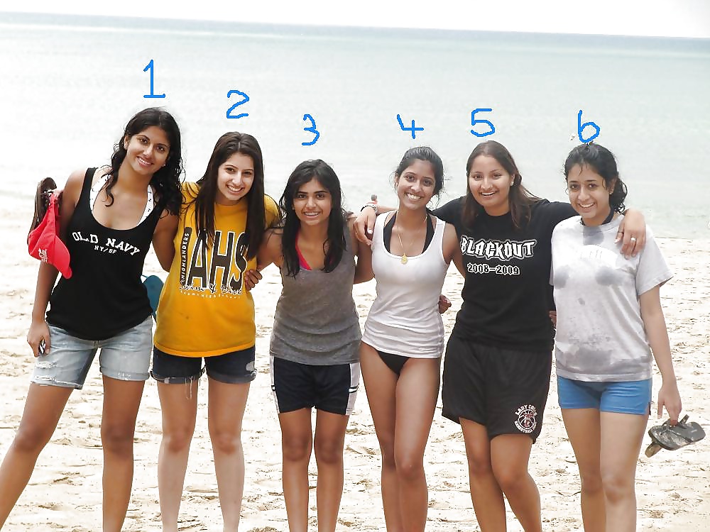 Free Select girl for tonight, comment photos