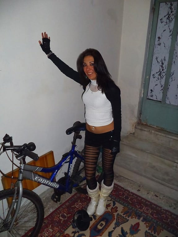 Free MILF GREEK GF photos