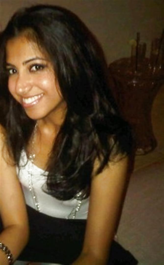 Free Amateur Indian photos