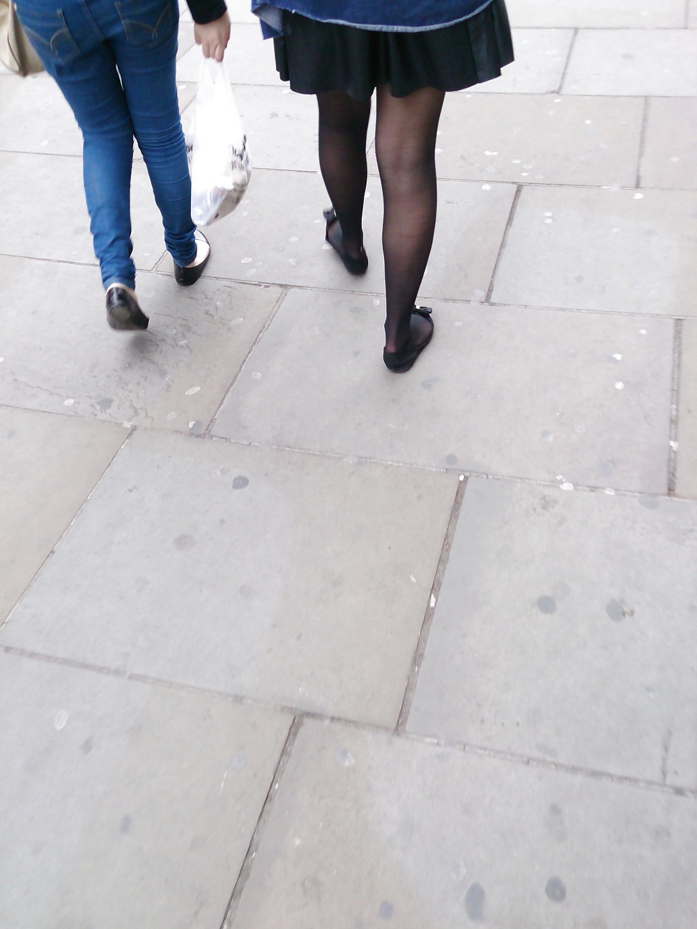 Free Candid legs and stockings pantyhose from London photos