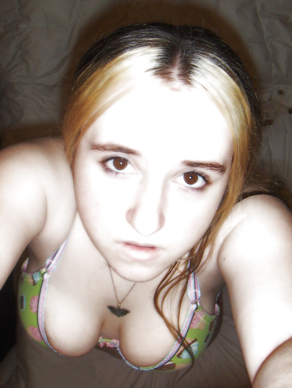 Free Pretty Amateur Christina 1 photos