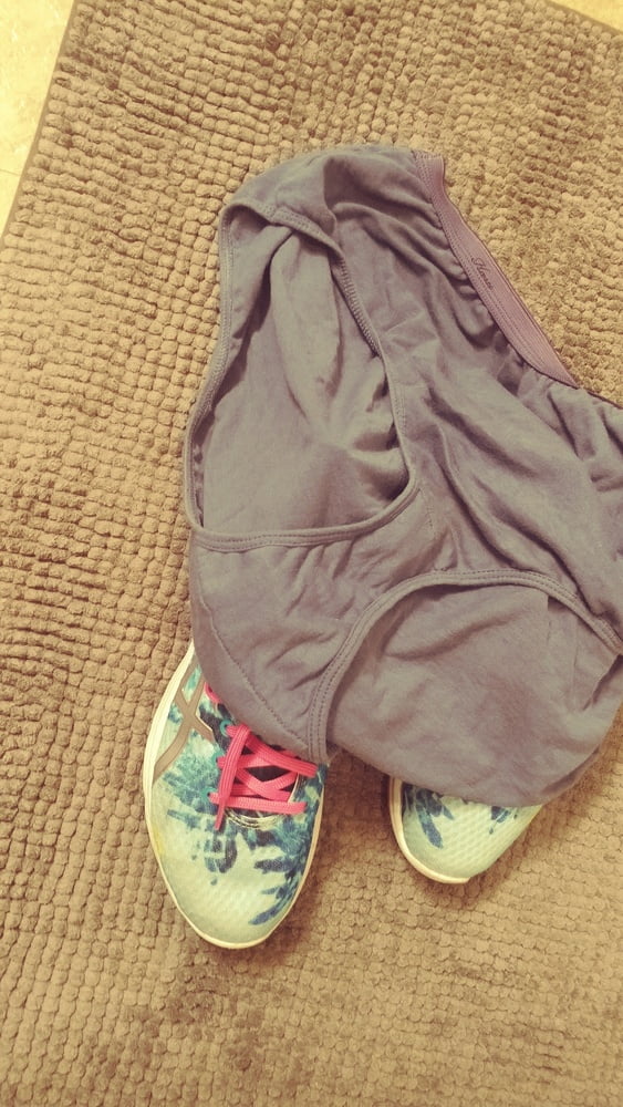 Free panty raid photos