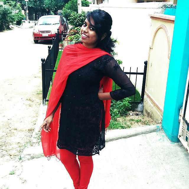 Free INDIAN TEEN photos