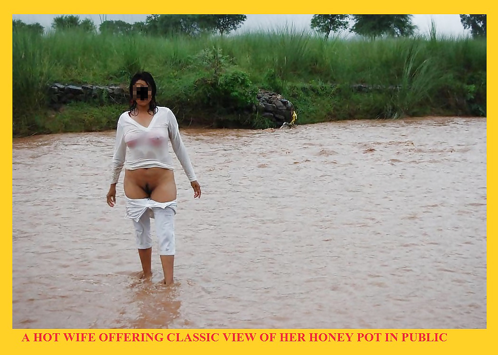 Free Exhibitionist hot wife photos