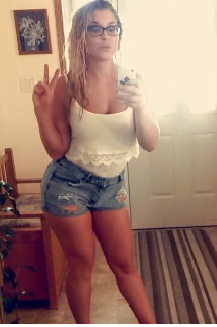 Free None nude hottie photos