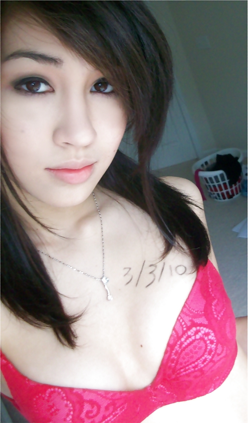 Free Sweet Asian Teen 1 photos