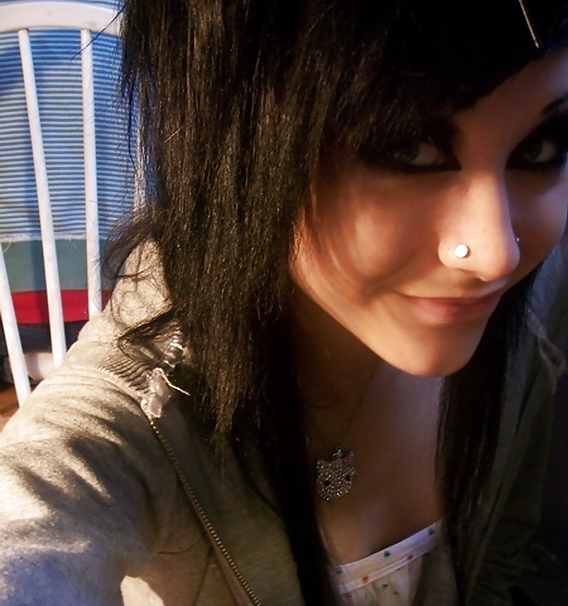 Free EMO Gilrs photos