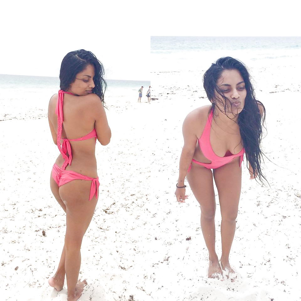 Free INDIAN DESI BITCH photos