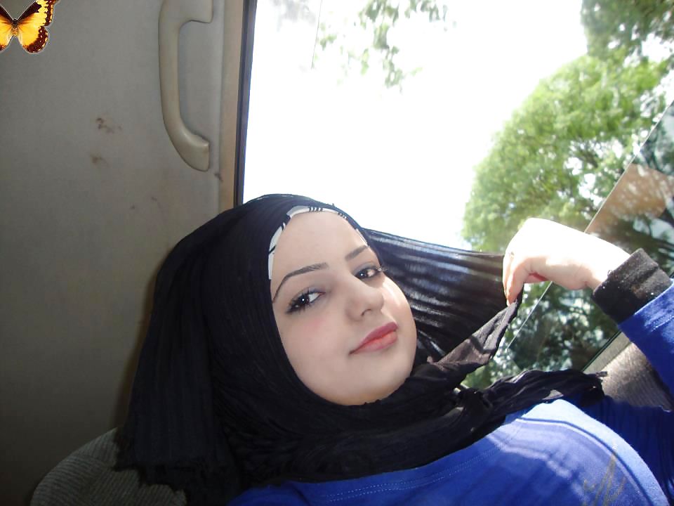 Free hijab Beauty 2 photos