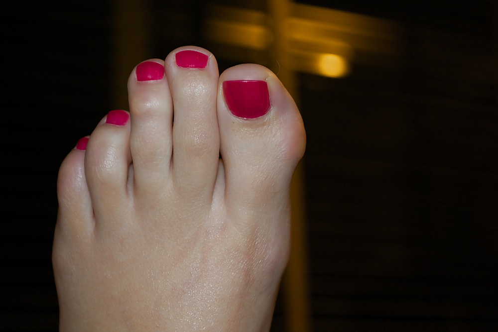 Free Jackie's Long Red Toes and Feet. photos