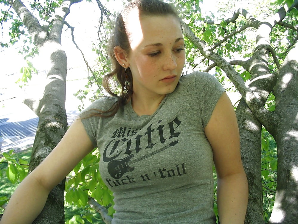 Free Teen Slut photos