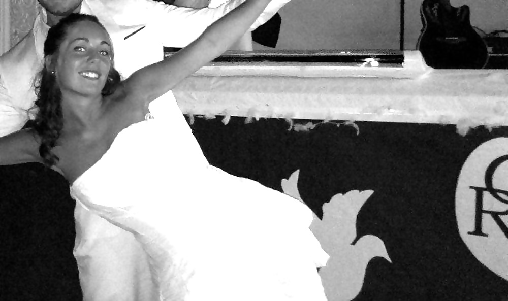 Free LIZA DE VERSAILLES 21ANS photos