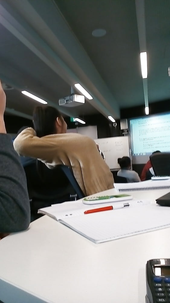 Free Hot asian teen in class photos