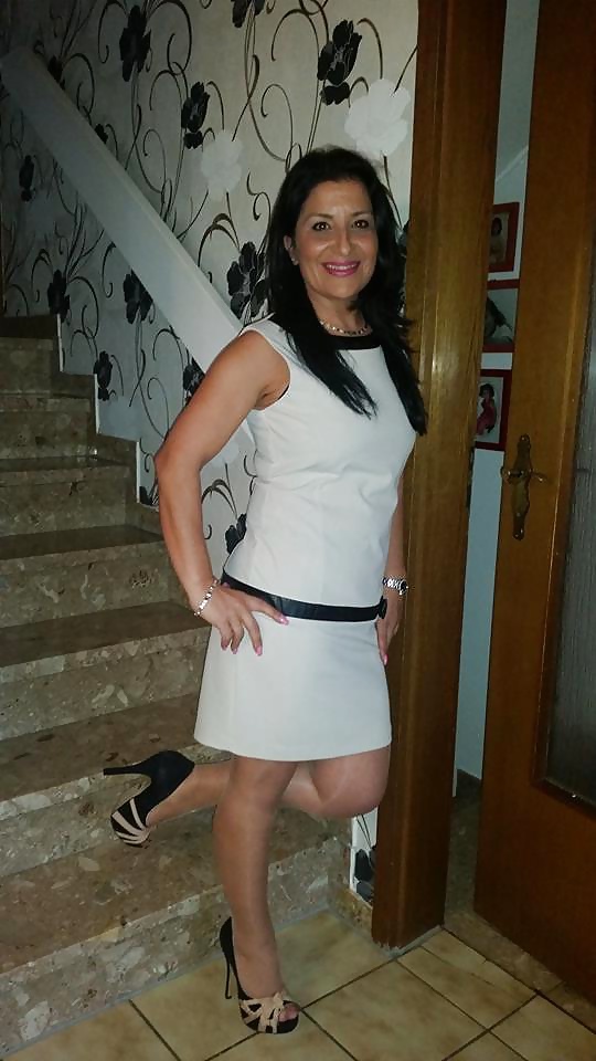 Free Geile nuttige Tuerkenschlampe photos