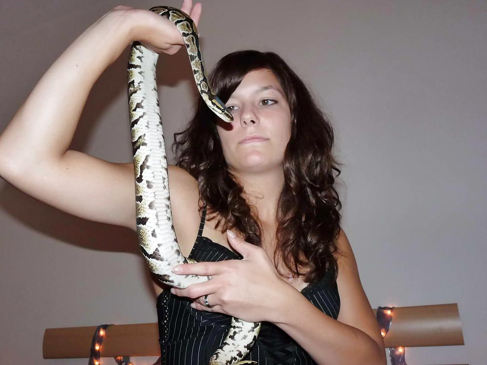 Free SNAKE BEAUTY photos