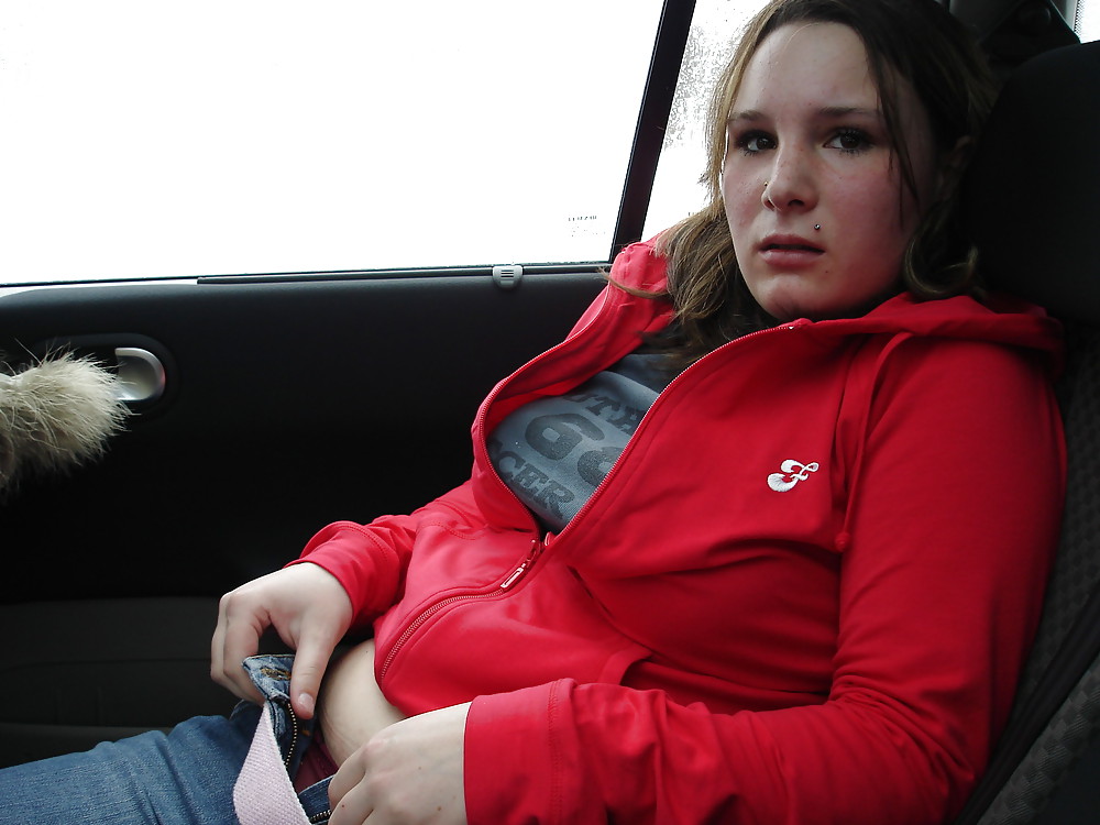 Free Chubby Teen Fucked in Car photos