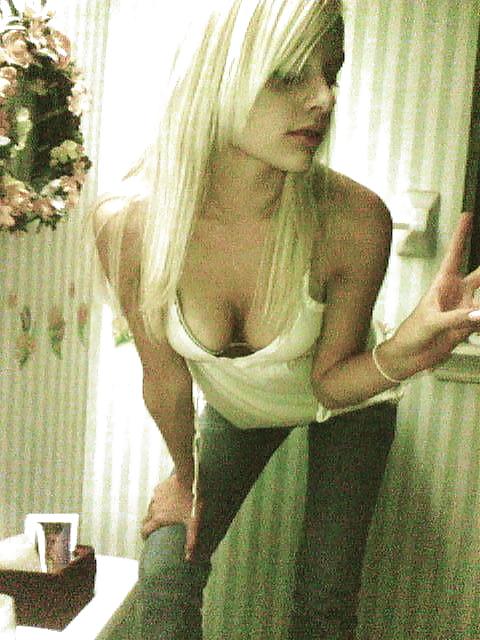 Free Add me too at justsexyhookup photos