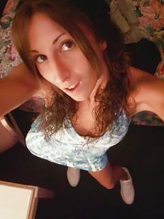 Free Slut Mandi for tributes photos