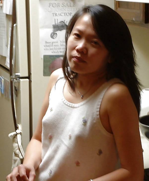 Free Breeding Gallery 2 - Chinese Submissive photos