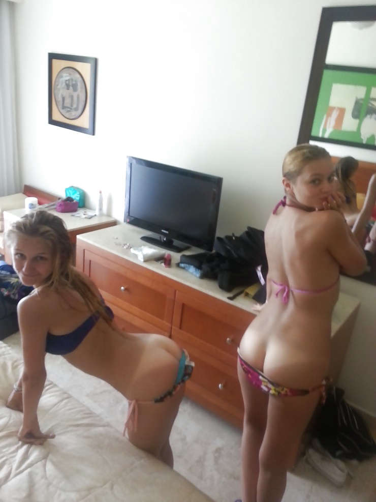 Free Little whore Teens 1 (comment dirty) photos