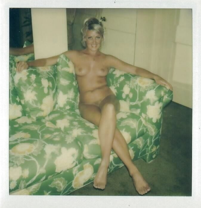 Vintage Retro Nude Amateur Sexy Wives Girlfriends 3 - 54 Photos 