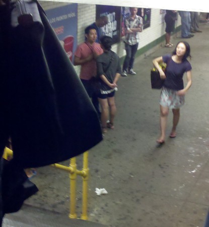 New York Subway Girls 21