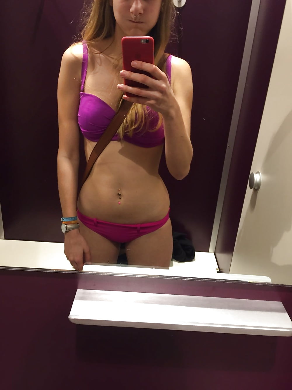 Free Previews photos