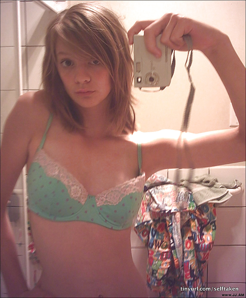 Free Selfie 3 photos