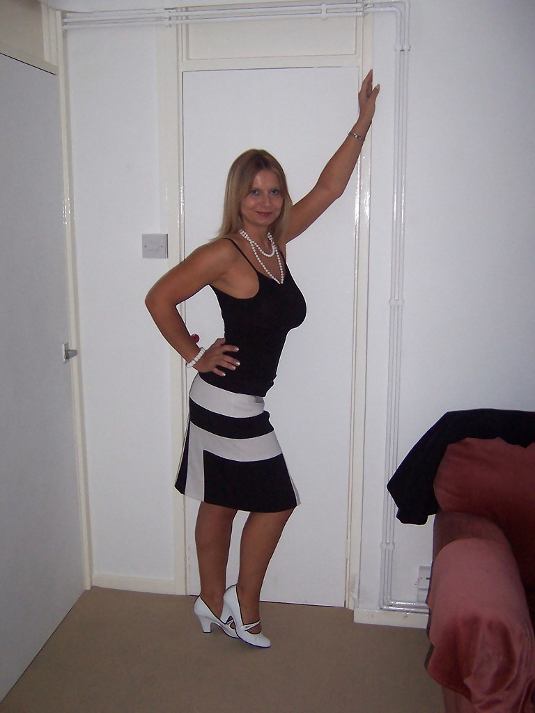 Free Mature Cuban photos