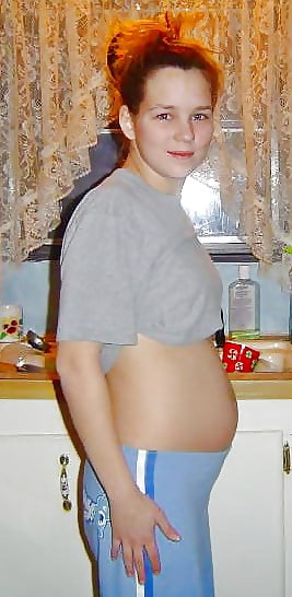 Free Pregnant Teen Babes photos