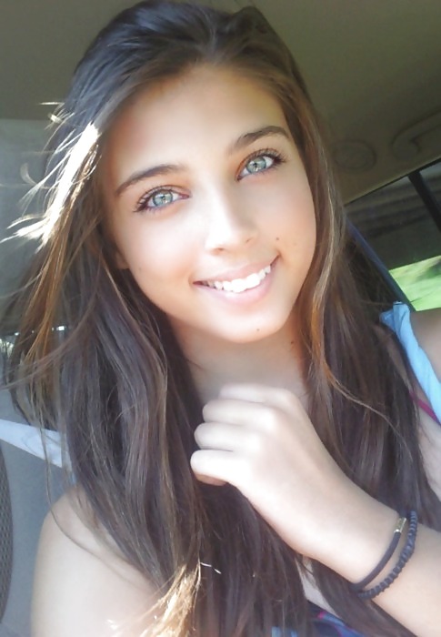 Free pretty girls photos
