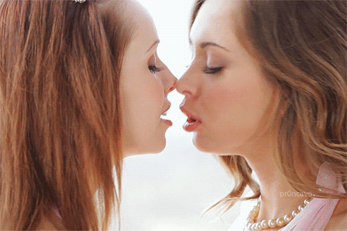 Lesbians French Kiss Sucking And Licking Tongue 52 Pics
