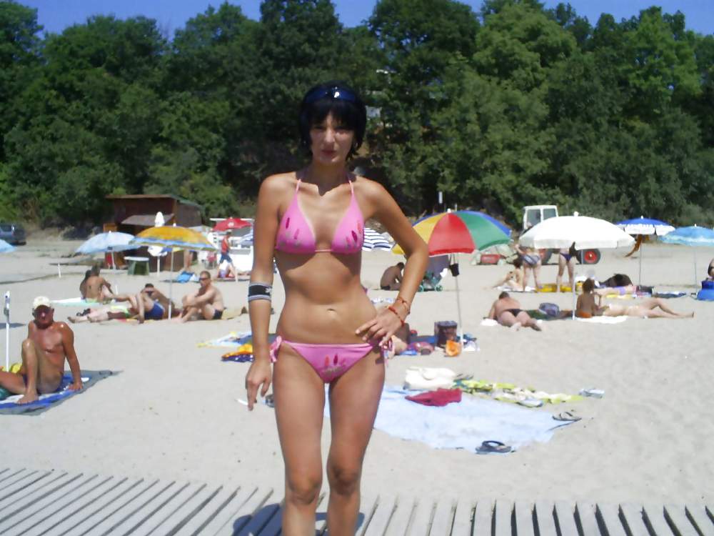 Free Bulgarian Beach Girls from Black Sea - VII photos