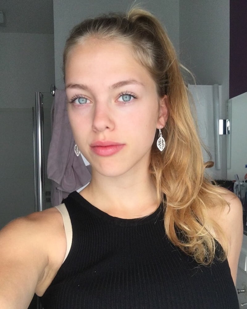 Free Junge Stuten August 2019 photos