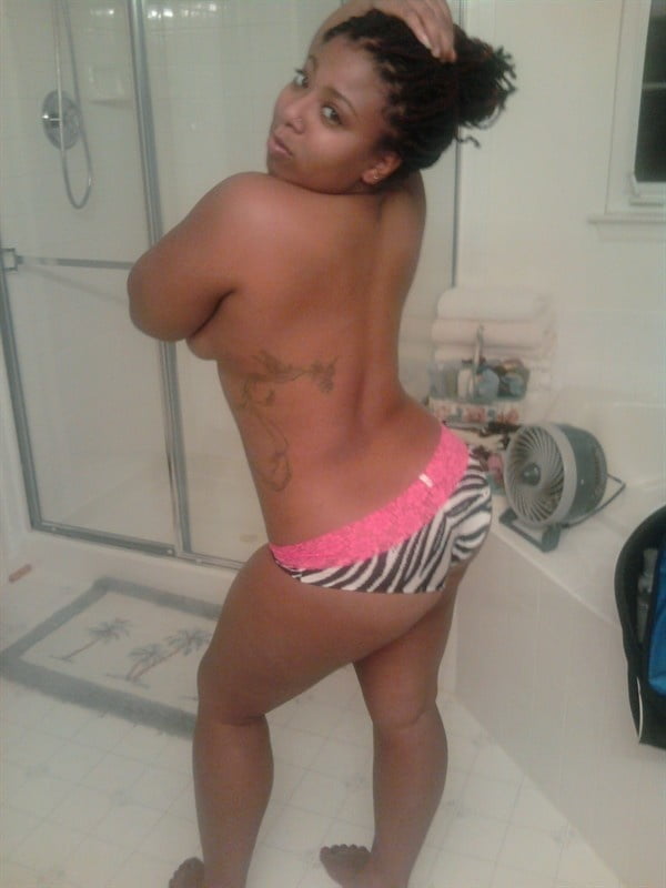 Midget cute shower black