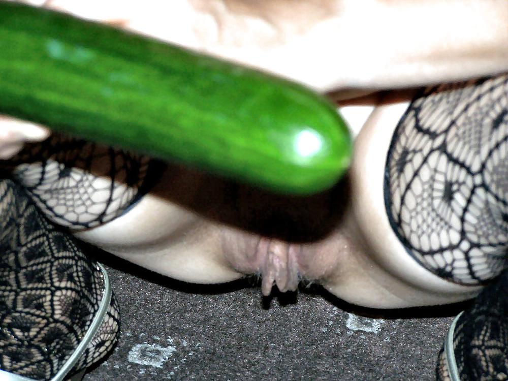 Free julie raids the fridge photos