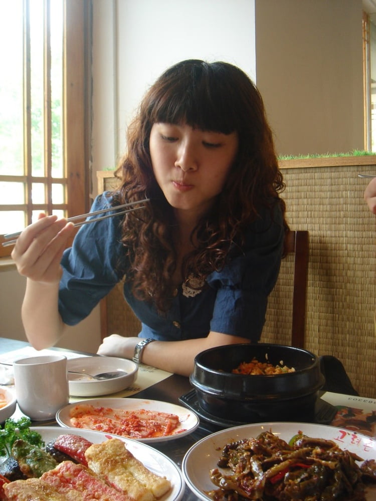 Amateur Korean Girl Older Photos Finally Resurface - 24 Photos 